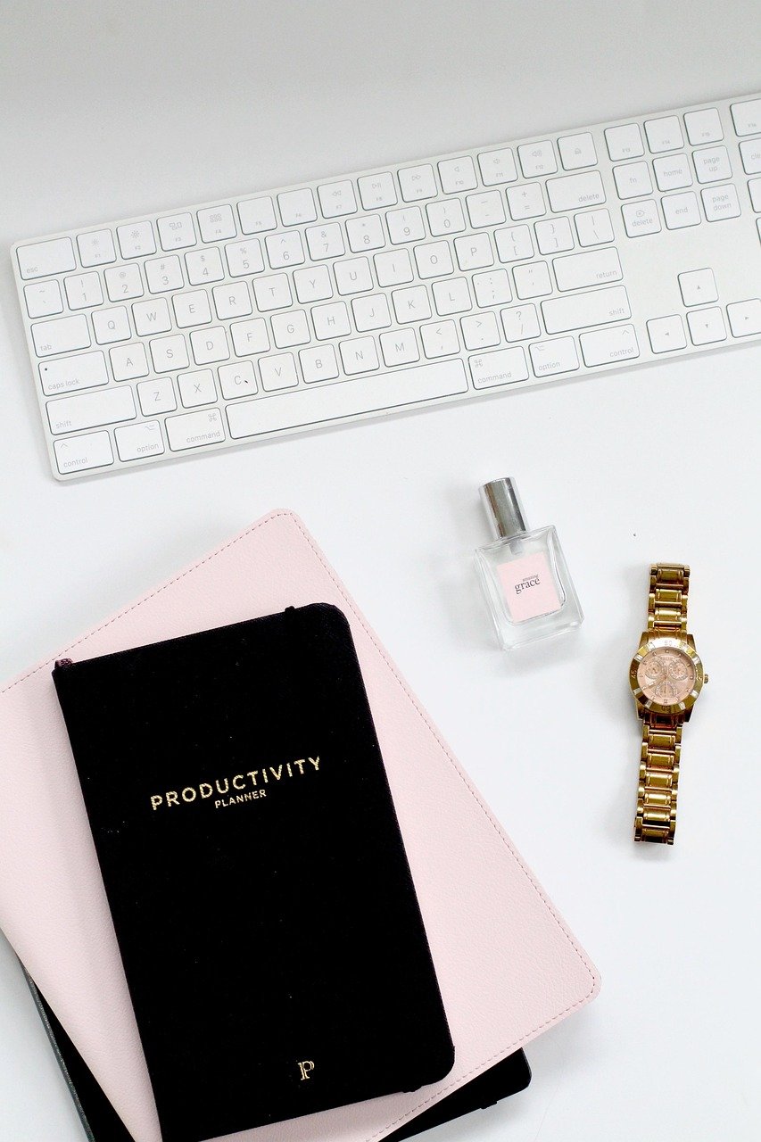 planner, flat lay, keyboard, watch, perfume, calendar, planning, schedule, business, work, to-do, notebook, plan, computer, date, organizer, girl, boss, simple, soft, style, modern, branding, planner, keyboard, perfume, perfume, perfume, perfume, perfume, calendar, calendar, calendar, calendar, planning, schedule, business, work, plan, computer, simple, simple, branding, branding, branding